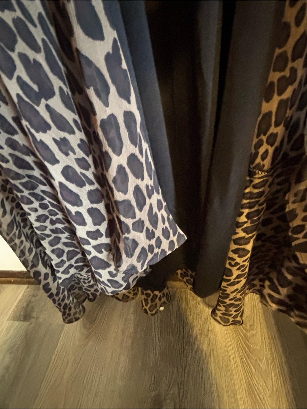 NWT Melonie leopard print wrap dress - Picture 12 of 15